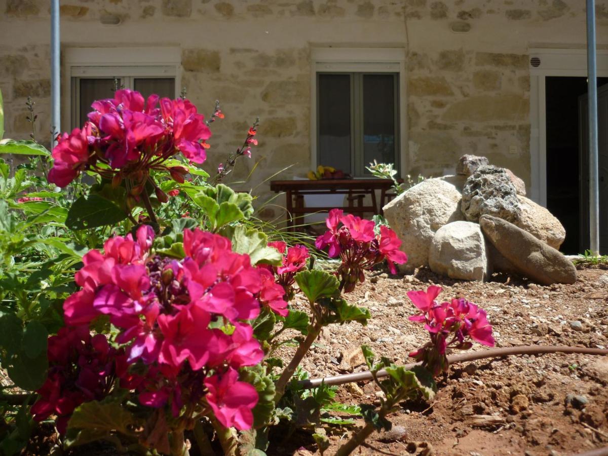 Mitropolis  Zeus Traditional House מראה חיצוני תמונה