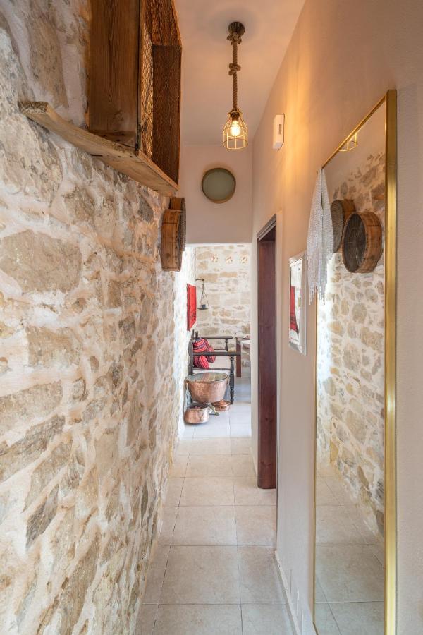 Mitropolis  Zeus Traditional House מראה חיצוני תמונה
