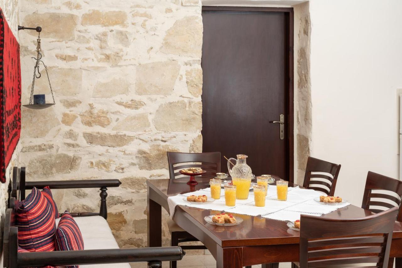 Mitropolis  Zeus Traditional House מראה חיצוני תמונה